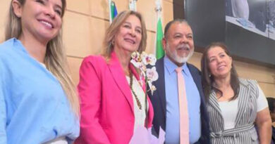 A vereadora Nayara Barcelos foi empossada como Procuradora Especial da Mulher e a ex-vereadora Lúcia Batista assumiu como diretora da Procuradoria