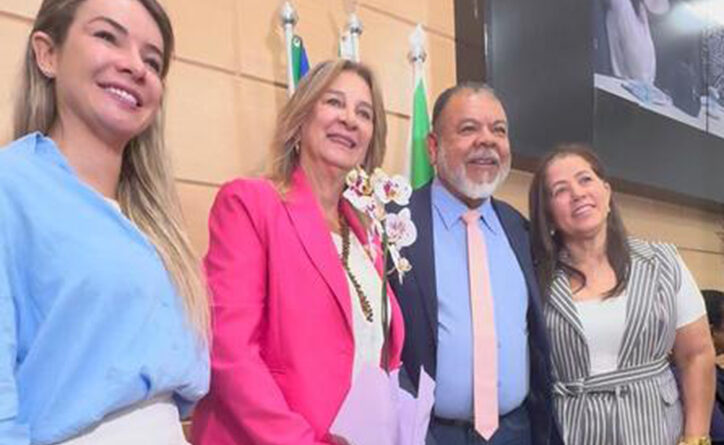 A vereadora Nayara Barcelos foi empossada como Procuradora Especial da Mulher e a ex-vereadora Lúcia Batista assumiu como diretora da Procuradoria