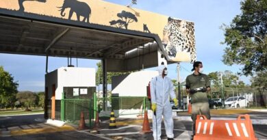O zoológico permanecerá interditado até o dia 12 de junho, caso não sejam registrados novos casos no local. As aves também continuarão sendo monitoradas.... :