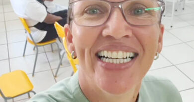 Nelma Camelo, diretora da Creche em tempo integral Helena Ferreira de Farias