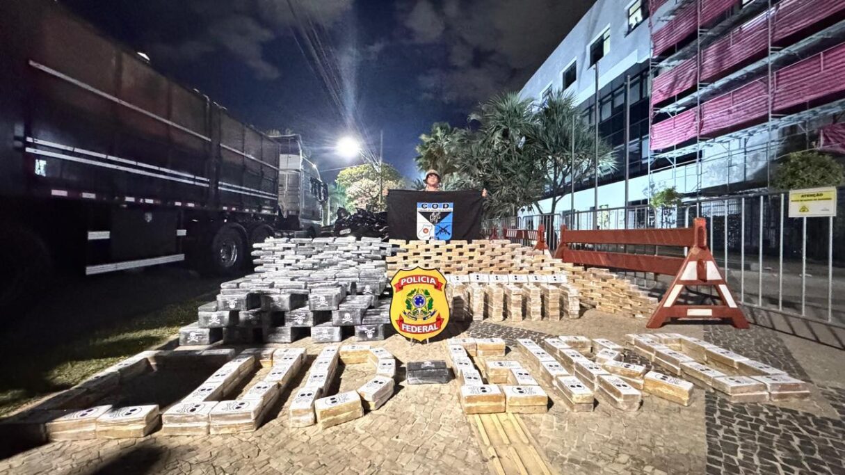 Apreensão resulta em prejuízo ao crime organizado estimado em R$ 60 milhões (Fotos: Divulgação/PMGO)