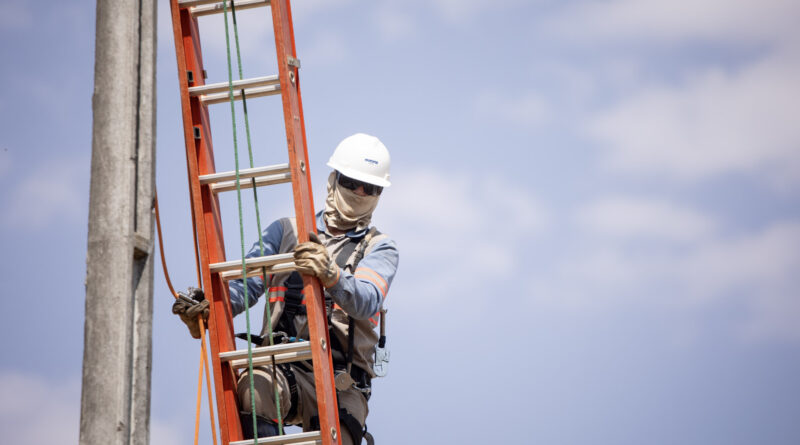 Desligamentos programados fazem parte do plano de reconstrução da rede elétrica