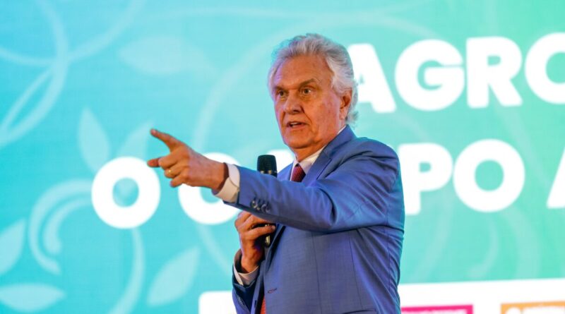 Ronaldo Caiado destaca durante evento em Holambra que transformação empreendida em Goiás é referência para o Brasil (Fotos: Lucas Diener)