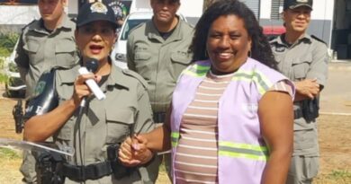 Ação Ela por Elas movimento Valparaíso de Goiás