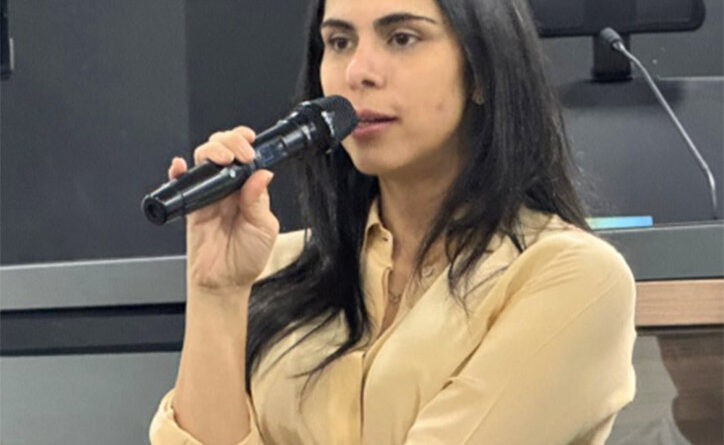 Secretária de Saúde, Luciana Mendes