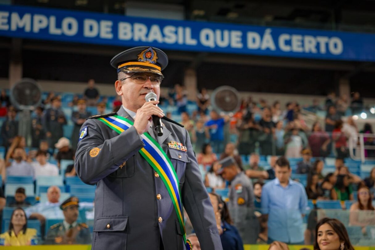 Solenidade foi realizada na Arena Pantanal, com a presença de policiais e autoridades (Foto: Rômullo Carvalho/Secom)