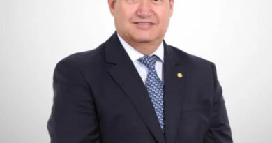 Deputado Célio Silveira
