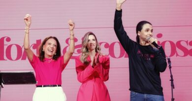 Gracinha Caiado destaca parceria entre estado de Goiás e igrejas. (Foto: Lucas Diener e Walter Folador)