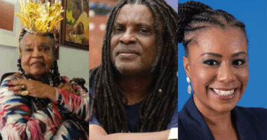 Homenageados da sexta edição do Festival Fala!, Lydia Garcia (à esquerda) e Nelson Inocêncio (ao centro). À direita, a jornalista convidada Karla Lucena / Créditos: Divulgação