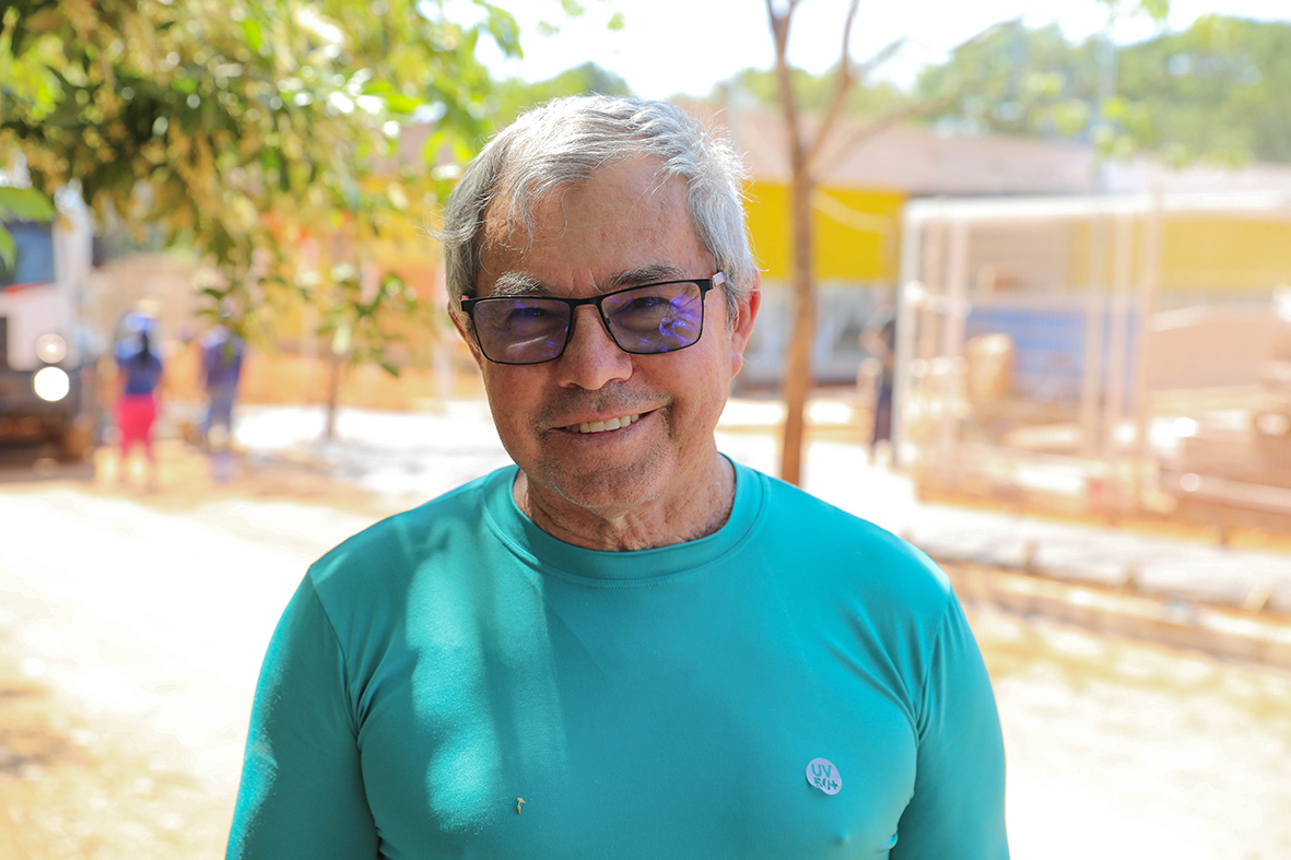 O agricultor familiar Domingos Ferreira comemora a proximidade da nova UBS: “Da minha casa até aqui gasto cinco minutos. Antes, quando alguém passava mal, a gente tinha que correr para o centro do Gama, porque o posto mais próximo era muito longe”