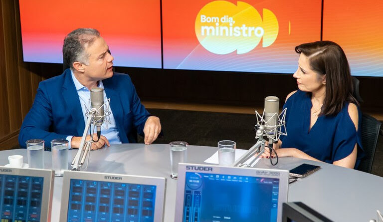 O ministro Renan Filho explicou que a alteração para facilitar o acesso à CNH pode ser implementada de forma rápida, porque não depende de mudança na lei, mas de resolução do Conselho Nacional de Trânsito. Foto: Diego Campos / Secom / PR