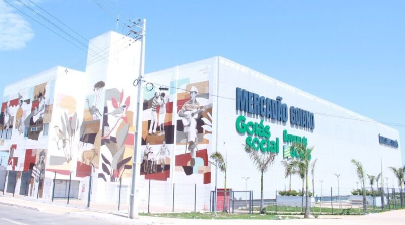 Espaço contará com mais de 300 bancas, praça de alimentação, Vapt Vupt, Defensoria Pública, entre outros serviços (Foto: Beto Castanheiro)