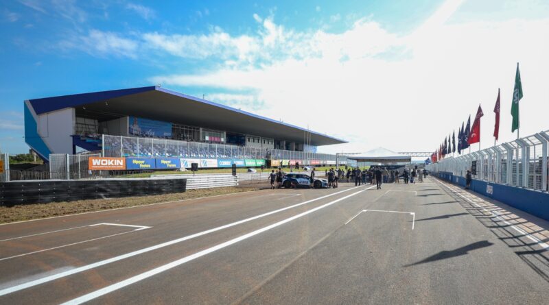 Após 11 anos fechado, o Autódromo Internacional de Brasília recebe o Grande Prêmio BRB de Stock Car 2025