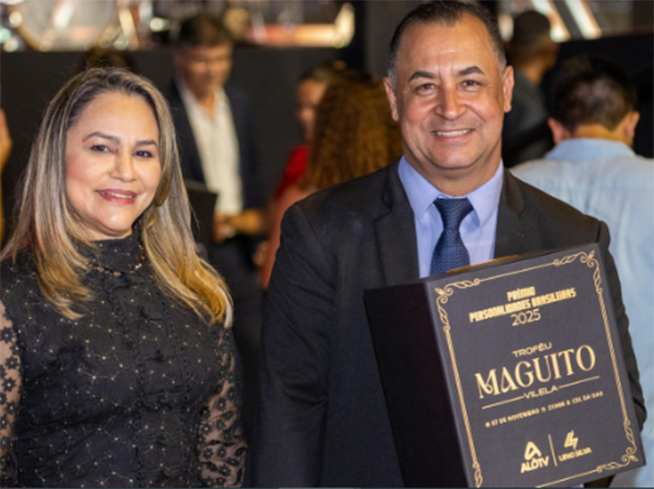 Prefeito do Novo Gama, Carlinhos do Mangão, um dos homenageados