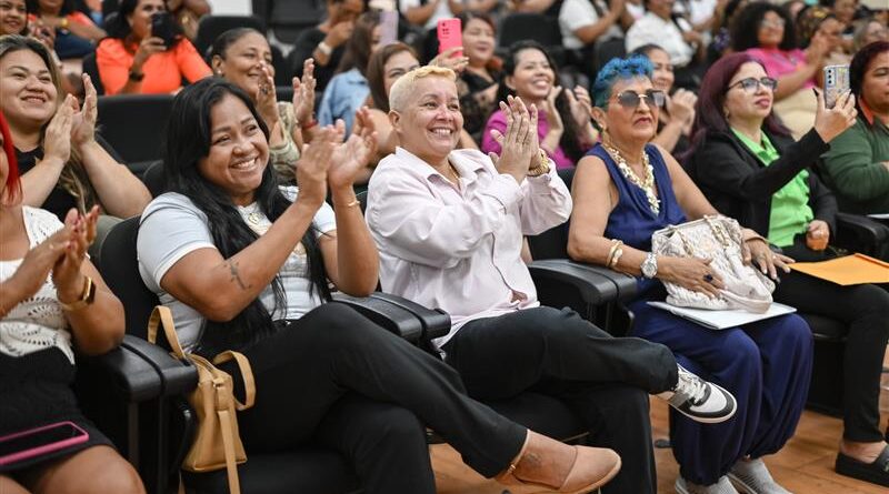 Meta é capacitar 784 mulheres por meio de cursos voltados para empreendedorismo, planejamento de negócios, gestão financeira, marketing e vendas, eficiência energética e sustentabilidade