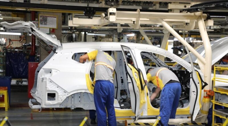 Setor de fabricação de veículos automotores, reboques e carrocerias registrou alta de 26%, no mês de outubro, em Goiás (Foto: SGG)