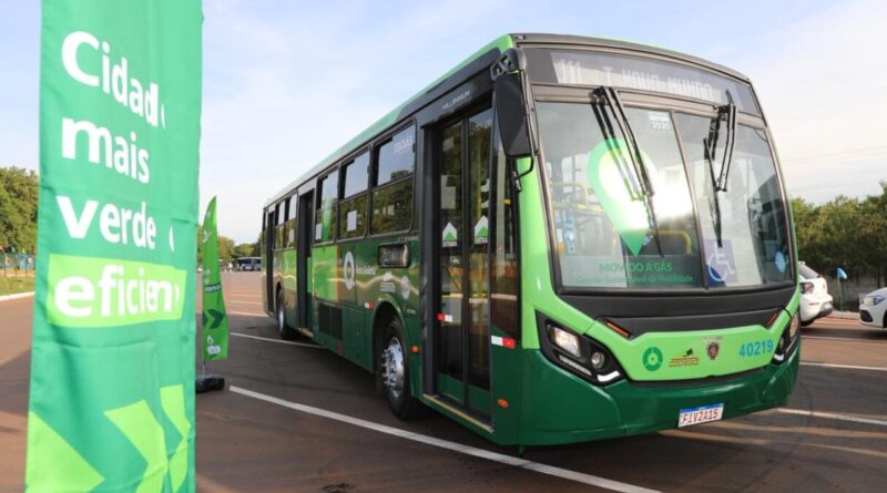 Novos ônibus têm tecnologia menos poluente e vão atender corredores de maior demanda do transporte coletivo da Região Metropolitana de Goiânia (Foto: SGG)