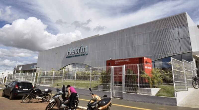 Hospital Estadual de Trindade é uma das unidades de saúde do Governo de Goiás com laboratório de Análises Clínicas referendado pelo PNCQ (Fotos: SES)