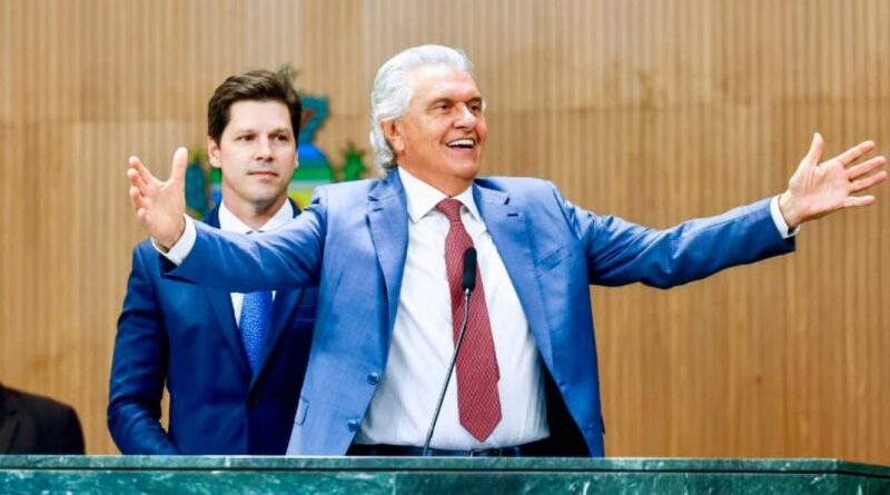 Ronaldo Caiado e Daniel Vilela anunciam, durante abertura da 4ª Sessão Legislativa Ordinária da 20ª Legislatura da Assembleia Legislativa de Goiás, fim da cobrança do Fundeinfra