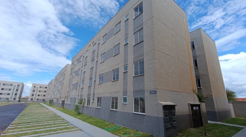 Famílias beneficiadas receberam subsídio de R$ 51,5 mil do Governo de Goiás para ajudar na entrada do imóvel ou na redução de parcelas do financiamento (Fotos: Edgard Soares e Octacílio Queiroz)