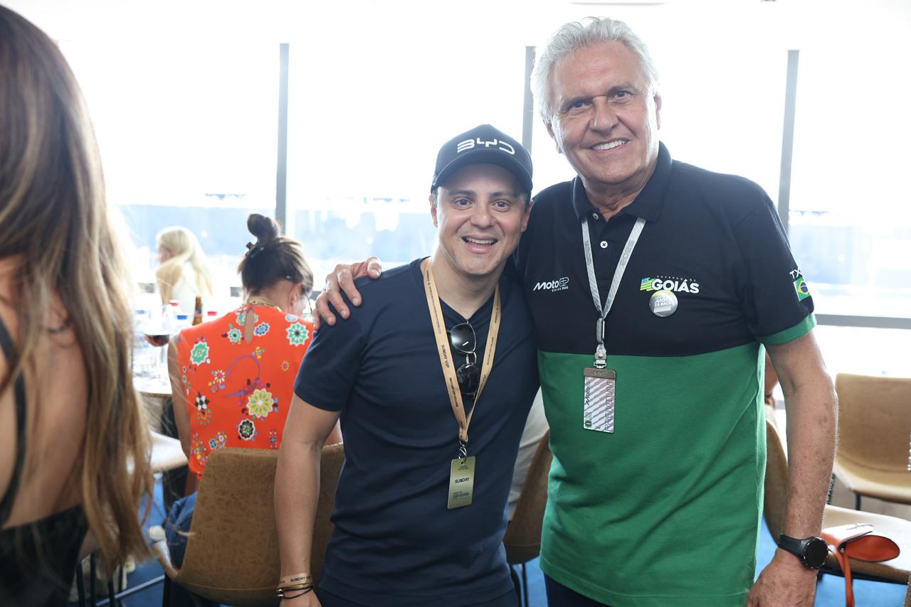 Felipe Massa e governador Ronaldo Caiado no no MotoGP (Foto: Cristiano Borges e Hegon Correia)