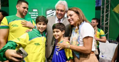 “Os números do IBGE confirmam aquilo que presenciamos todos os dias nas ações do Goiás Social. Isso mostra que as famílias estão conquistando autonomia e transformando a própria realidade”, explica a primeira-dama, Gracinha Caiado. (Foto: Secom)