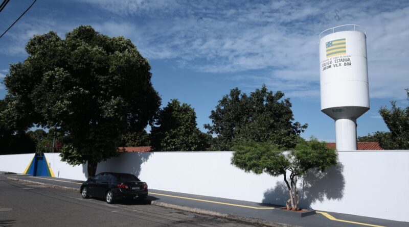 Estado chega a 100% das escolas com água tratada