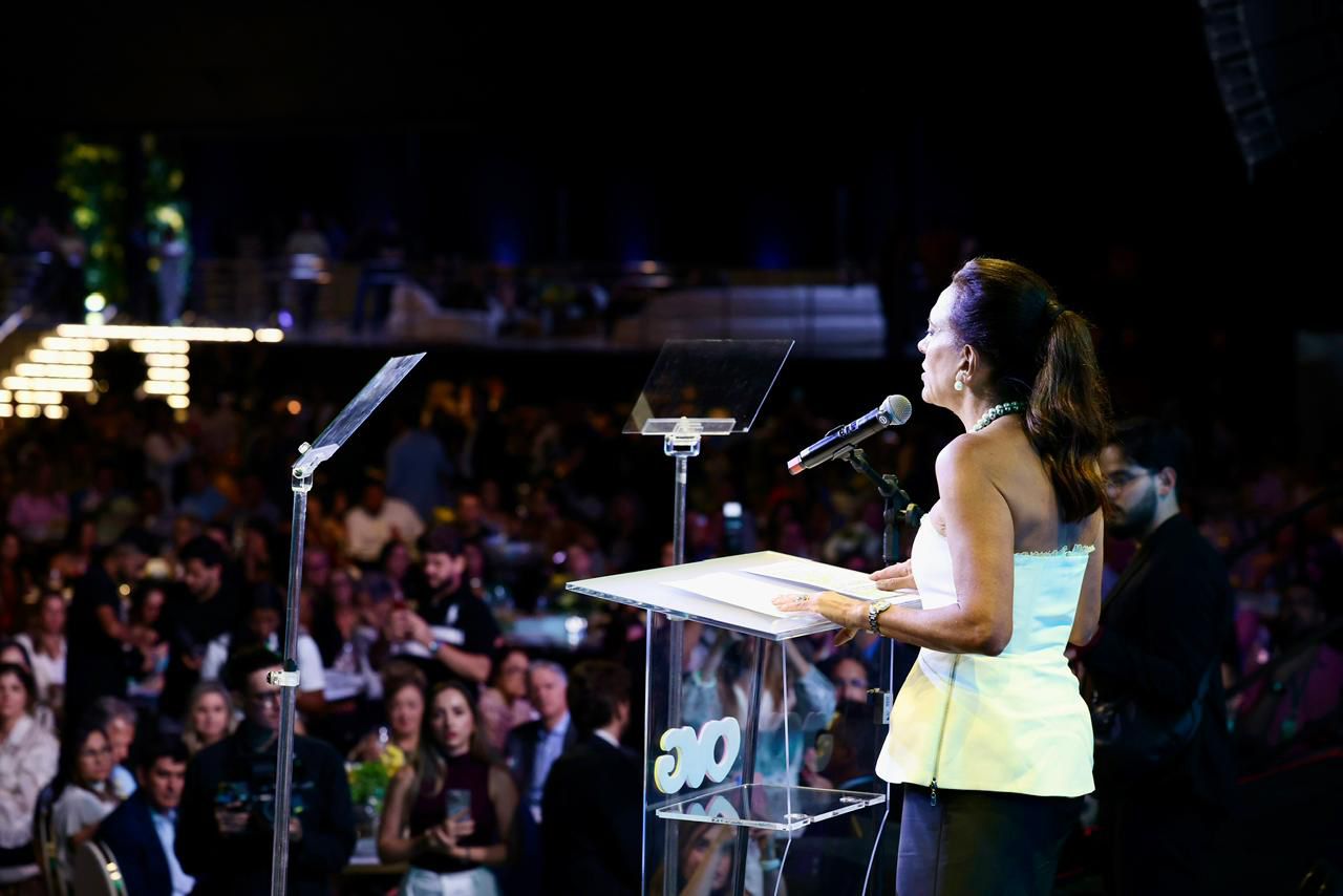 “Foram sete anos em que nós percorremos um caminho de levar apoio às pessoas mais carentes, onde antes o estado não chegava”, afirmou a primeira-dama Gracinha Caiado (Foto: Hegon Correia e Remisson Sales)
