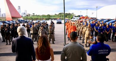 Evento alusivo ao Dia Internacional da Mulher recebeu representantes de forças de segurança do Estado e marcou lançamento da Operação Mulheres – que intensifica ações de combate à violência doméstica em Goiás (Foto: Secom-GO)