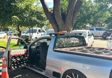 Proprietários que modificarem a estrutura do veículo para colocar som terão que fazer processo de alteração de características (Foto: Detran)