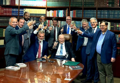 Jurista Ives Gandra toma posse na Academia Nacional de Direito Desportivo