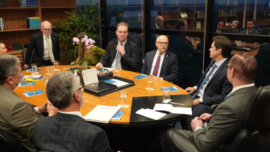 Proposta tem participação da CNM e 19 estado (Foto: Governo de Goiás)