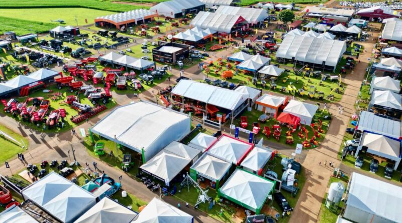 Equipes da Semad estarão à disposição para tirar dúvidas sobre temas como outorga de uso da água, licenciamento ambiental e segurança de barragens (Foto: Cristiano Borges)