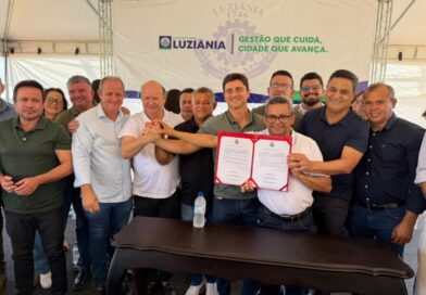 Serviços integram o programa ‘Avança Luziânia’ com ações em infraestrutura, educação, esporte e lazer, com obras de pavimentação asfáltica, construção de unidades escolares e implantação de espaços públicos // Foto: Secom