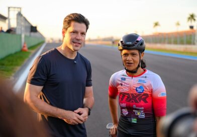 Daniel Vilela libera pista do Autódromo de Goiânia para ciclistas e anuncia construção de Centro Aquático