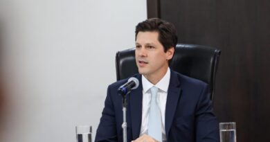 Daniel Vilela vai a Brasília para articulação que visa evitar perdas na divisão dos royalties do petróleo em Goiás