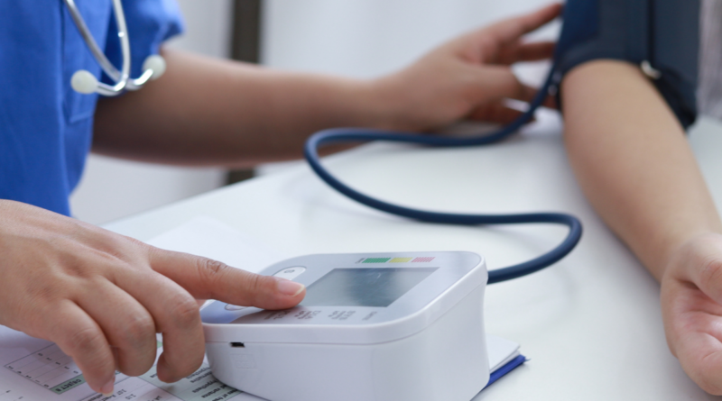 Cardiologista do HC-UFG faz alerta para cuidados com a hipertensão arterial