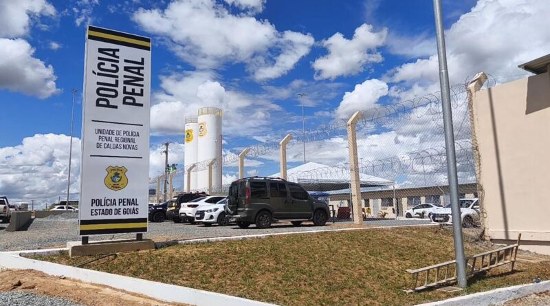 Unidade recebeu R$ 49 milhões em investimento, tem capacidade para 400 detentos e reúne galpões de trabalho, salas de aula e estrutura moderna para a Polícia Penal (Foto: Wesley Costa e Warlen Sabino)