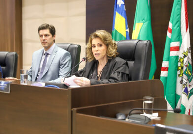 Empossada nova gestão do TRE Goiás