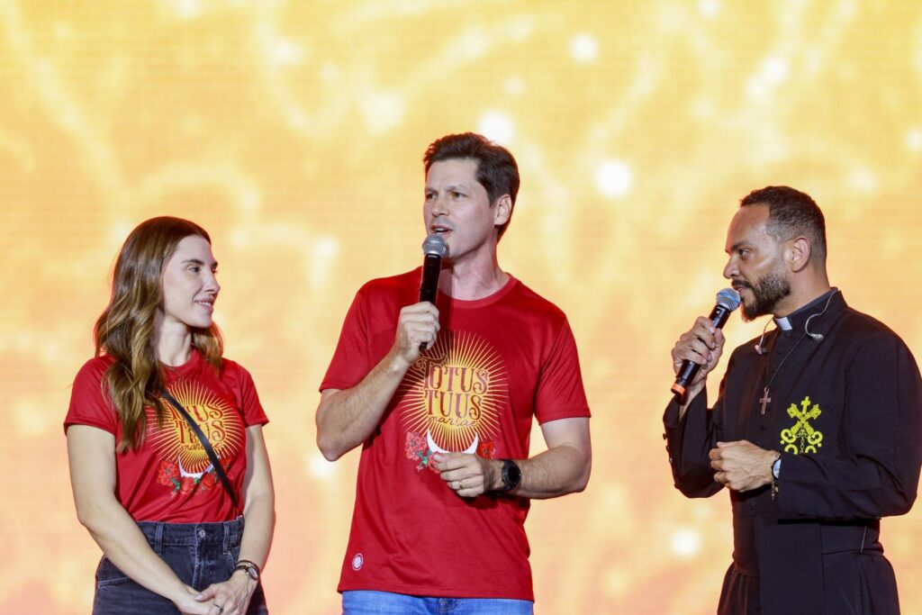 Daniel e Iara Vilela no Totus Tuus, considerado um dos maiores encontros de evangelização do país