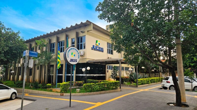 Dados da Juceg mostram que Goiás superou a marca de mil empresas abertas em 2026 com capital acima de R$ 500 mil, somando quase R$ 3,5 bilhões em investimentos iniciais (Foto: Juceg)