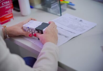 Número de dispensações de medicamentos de alto custo no Cemac Juarez Barbosa passou de 676 mil para 1,49 milhão entre 2019 e 2025 (Foto: Iron Braz)