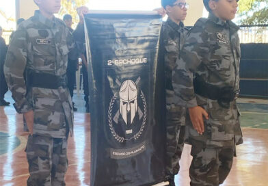 Em solenidade de Formatura, anjos de rua, prestam homenagem à Deputada Drª Zeli