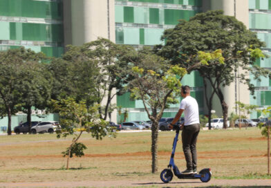 Patinetes elétricos: saiba como funciona o serviço compartilhado em Brasília