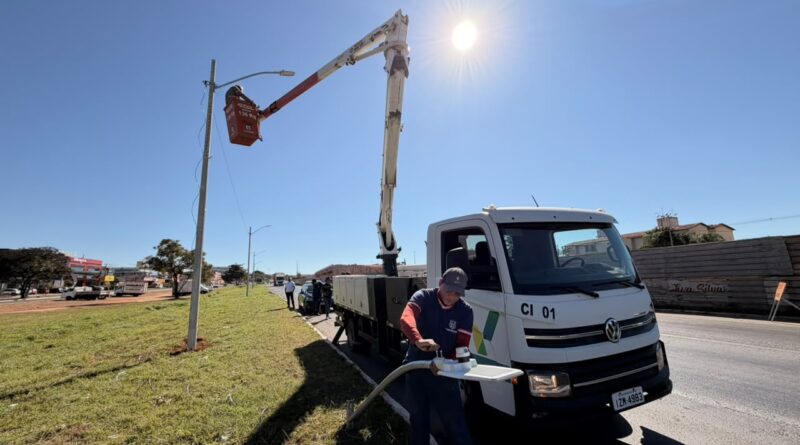 Prefeitura restabelece iluminação em trecho da marginal da BR-040