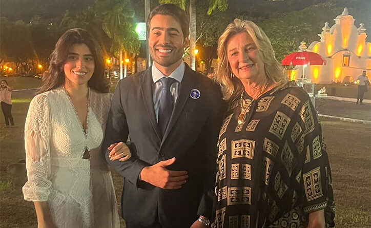 Dra. Zeli prestigia entrega da Ordem do Mérito Anhanguera na cidade de Goiás