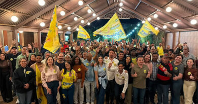 Waguinho reúne multidão e declara apoio à pré-candidatura de Pábio Mossoró em evento com mais de 300 pessoas