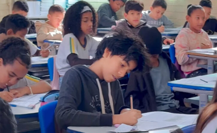 Escolas de Valparaíso de Goiás retomam atividades e dão início ao segundo semestre letivo