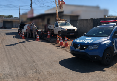 Dona de açougue em Luziânia é presa por furto de energia