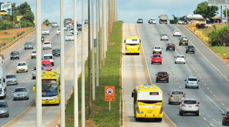 Adiada a circulação de táxis no corredor exclusivo do BRT Sul